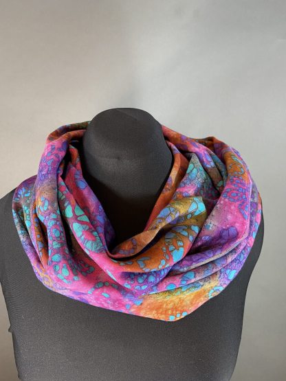 Passionate Fashion Batik Infinity Cowl Scarf - Image 5