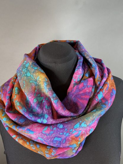 Passionate Fashion Batik Infinity Cowl Scarf - Image 3