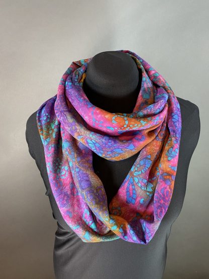 Passionate Fashion Batik Infinity Cowl Scarf - Image 2